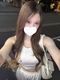 Gカップ爆乳＆美尻♡大胆24歳女子、今すぐ予約可能